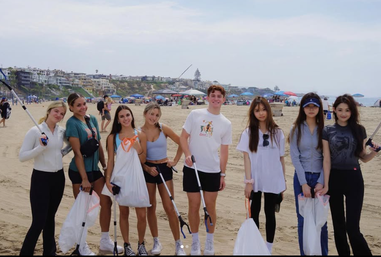 YESACTION Beach Clean-up Team
